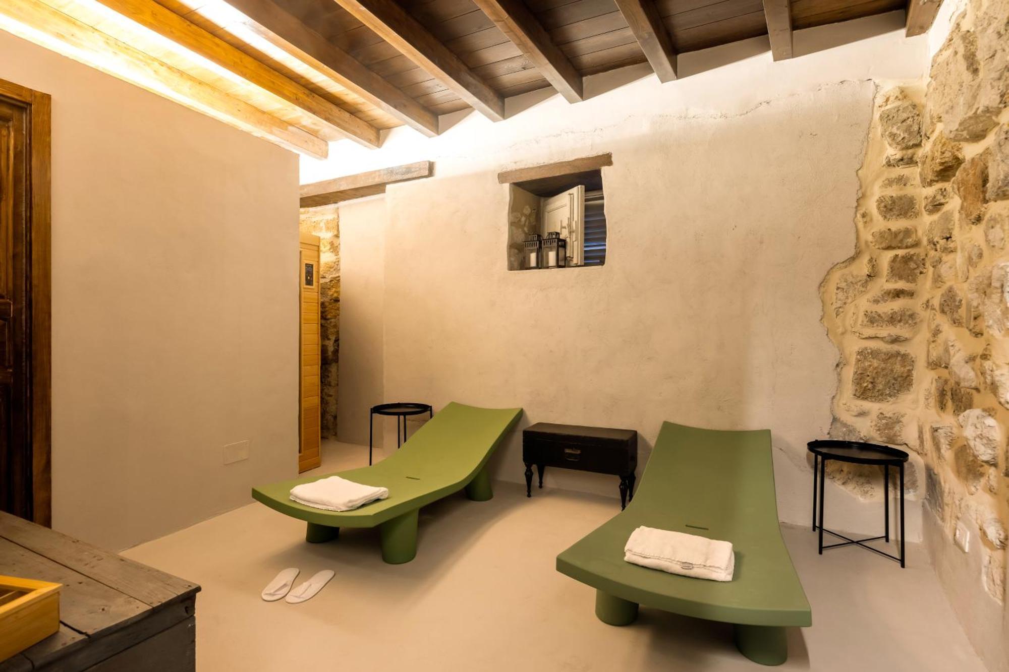 Locanda Sette Fate Spa E Solarium Palermo Exterior photo